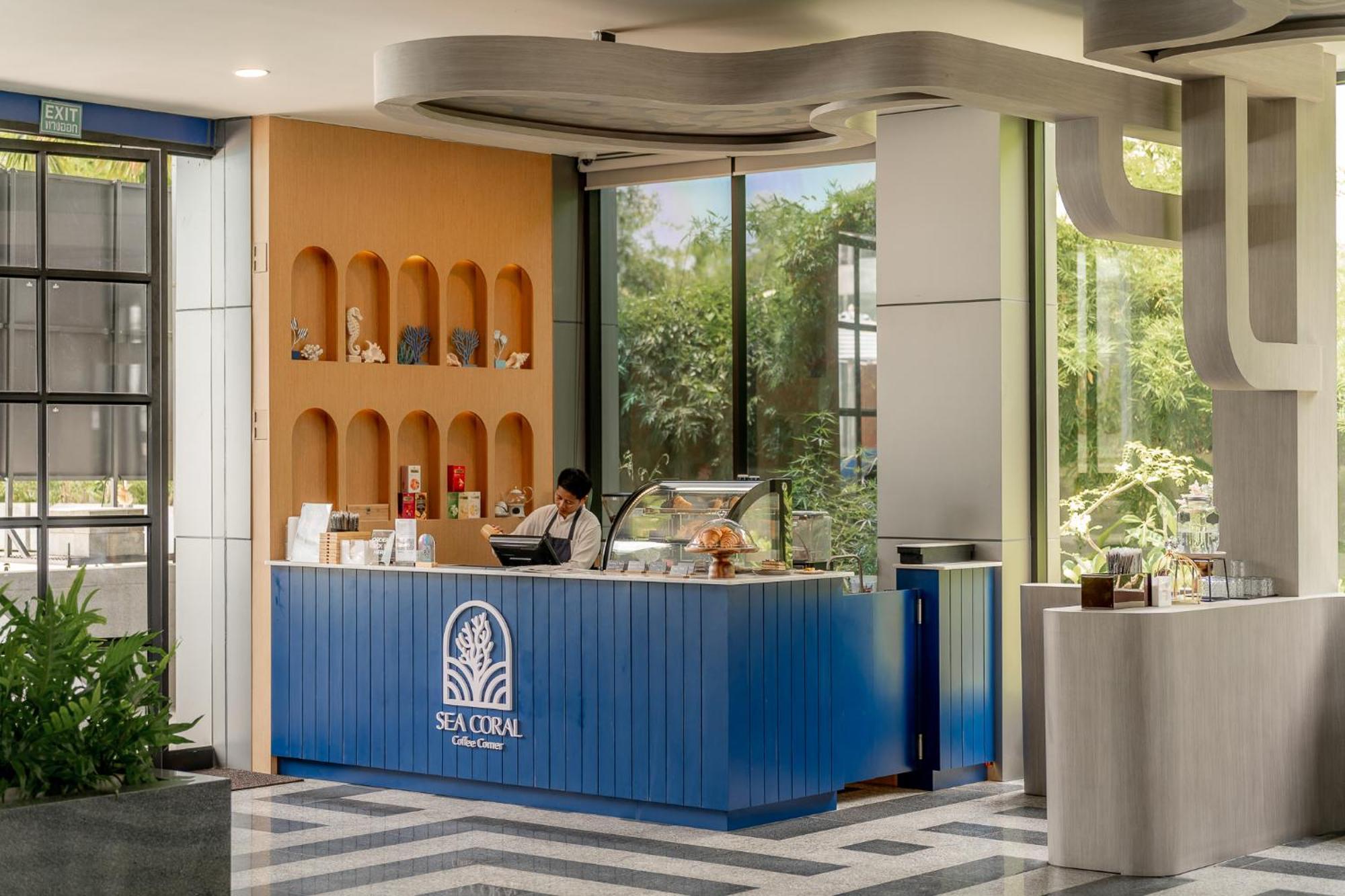 Seabed Grand Hotel Phuket - Sha Extra Plus Bagian luar foto Sea Coral Spa