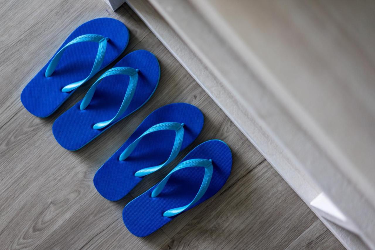 Seabed Grand Hotel Phuket - Sha Extra Plus Bagian luar foto Flip-flops